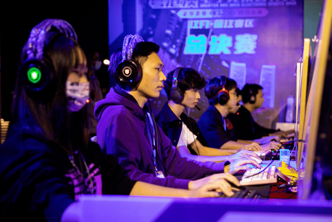 积极参与防 积极参与防